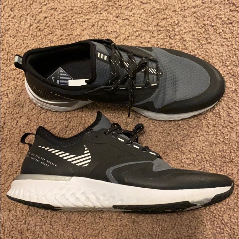 Nike Odyssey React